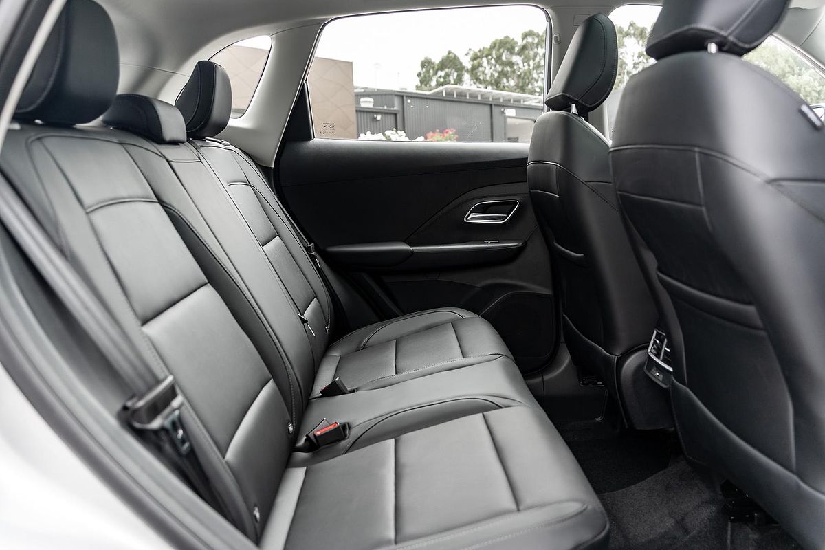 2025 MG ZS Essence ZS32