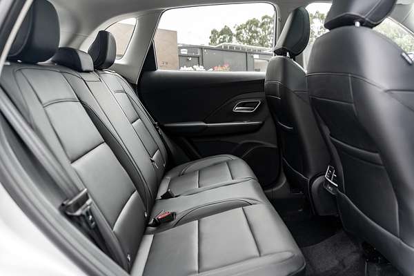 2025 MG ZS Essence ZS32