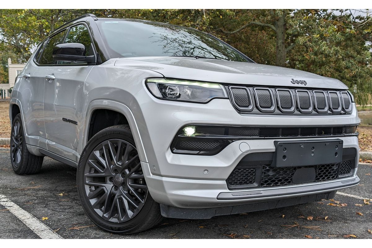 2023 Jeep Compass S-Limited M6