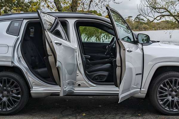 2023 Jeep Compass S-Limited M6