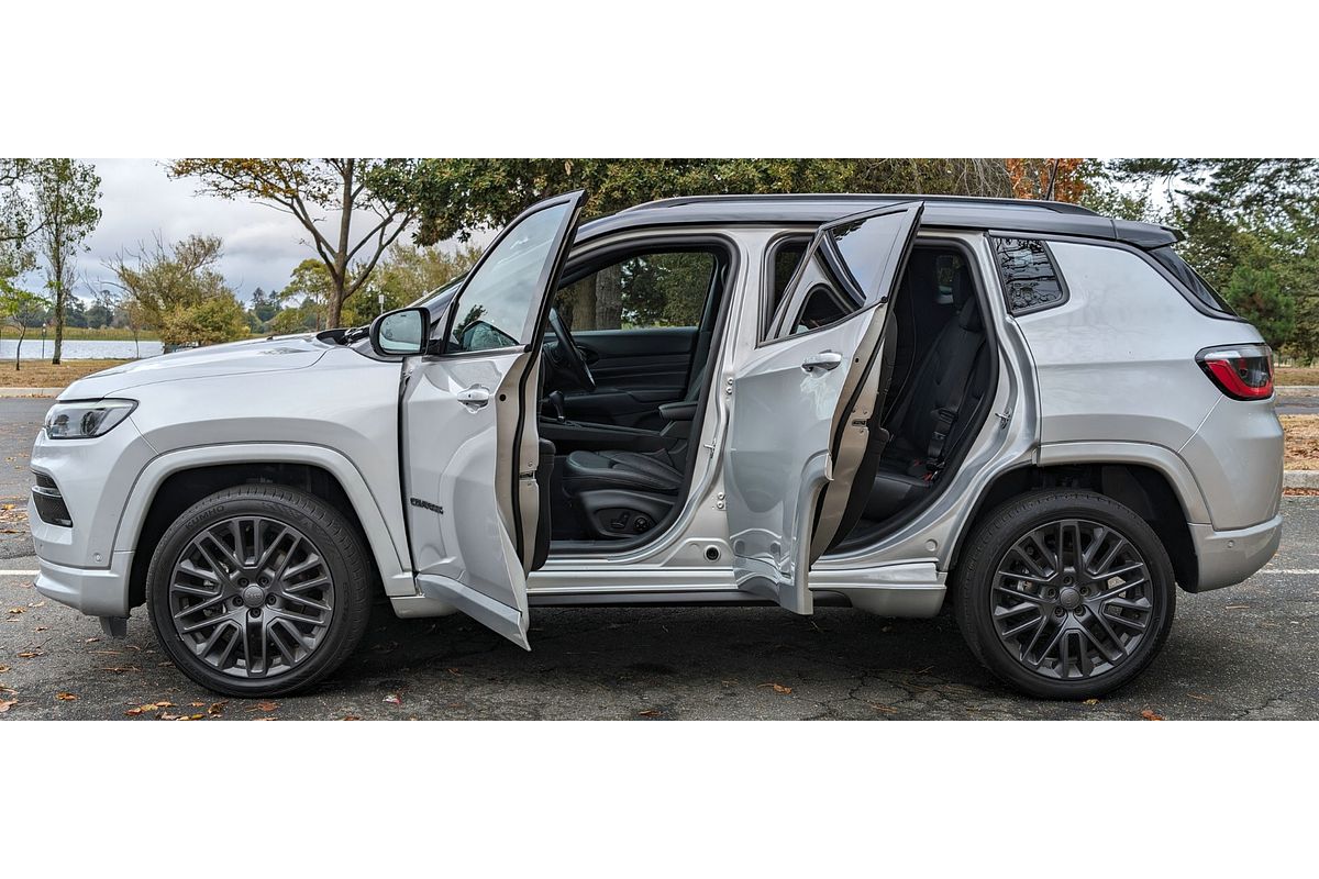 2023 Jeep Compass S-Limited M6