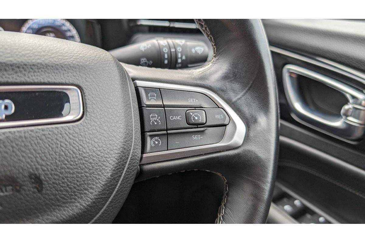 2023 Jeep Compass S-Limited M6