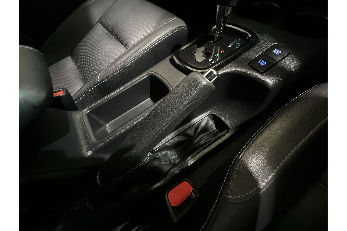 2020 Toyota Hilux Rogue GUN126R 4X4