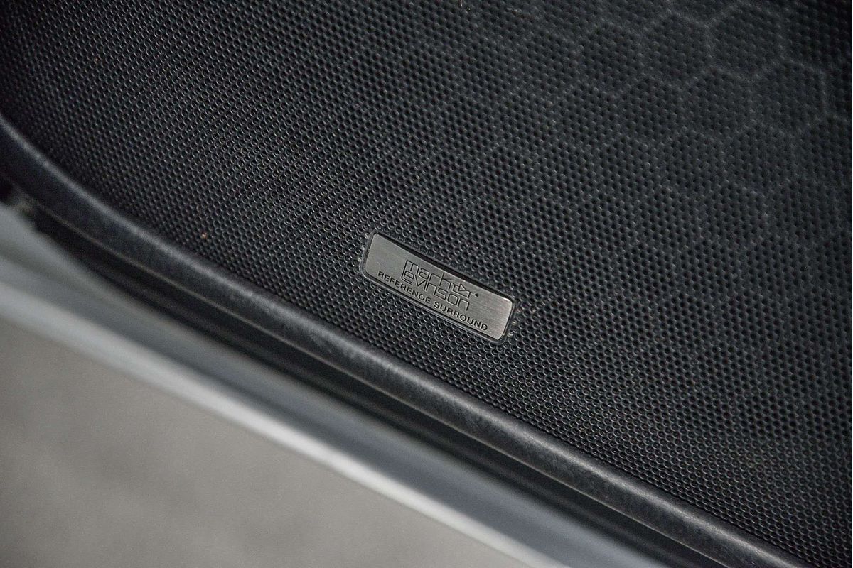 2010 Lexus LS LS460 USF40R