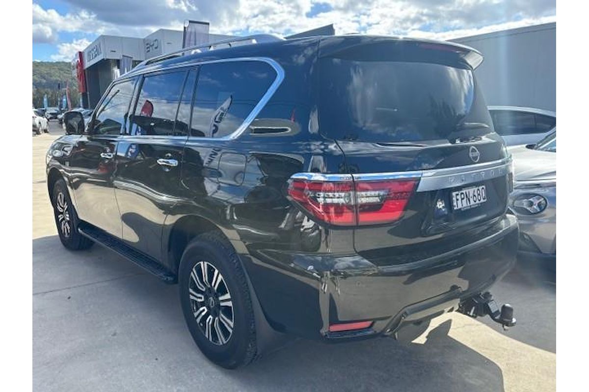 2022 Nissan Patrol Ti-L Y62