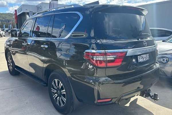 2022 Nissan Patrol Ti-L Y62
