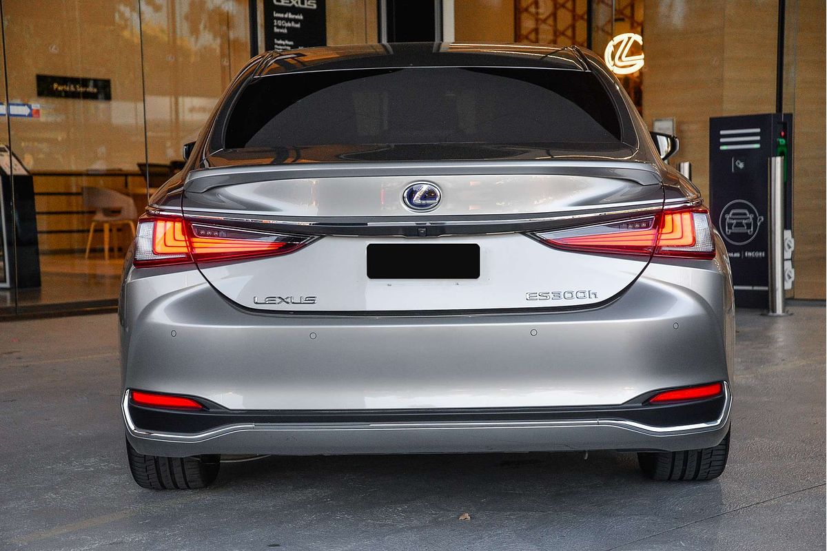 2021 Lexus ES ES300h Sports Luxury AXZH10R