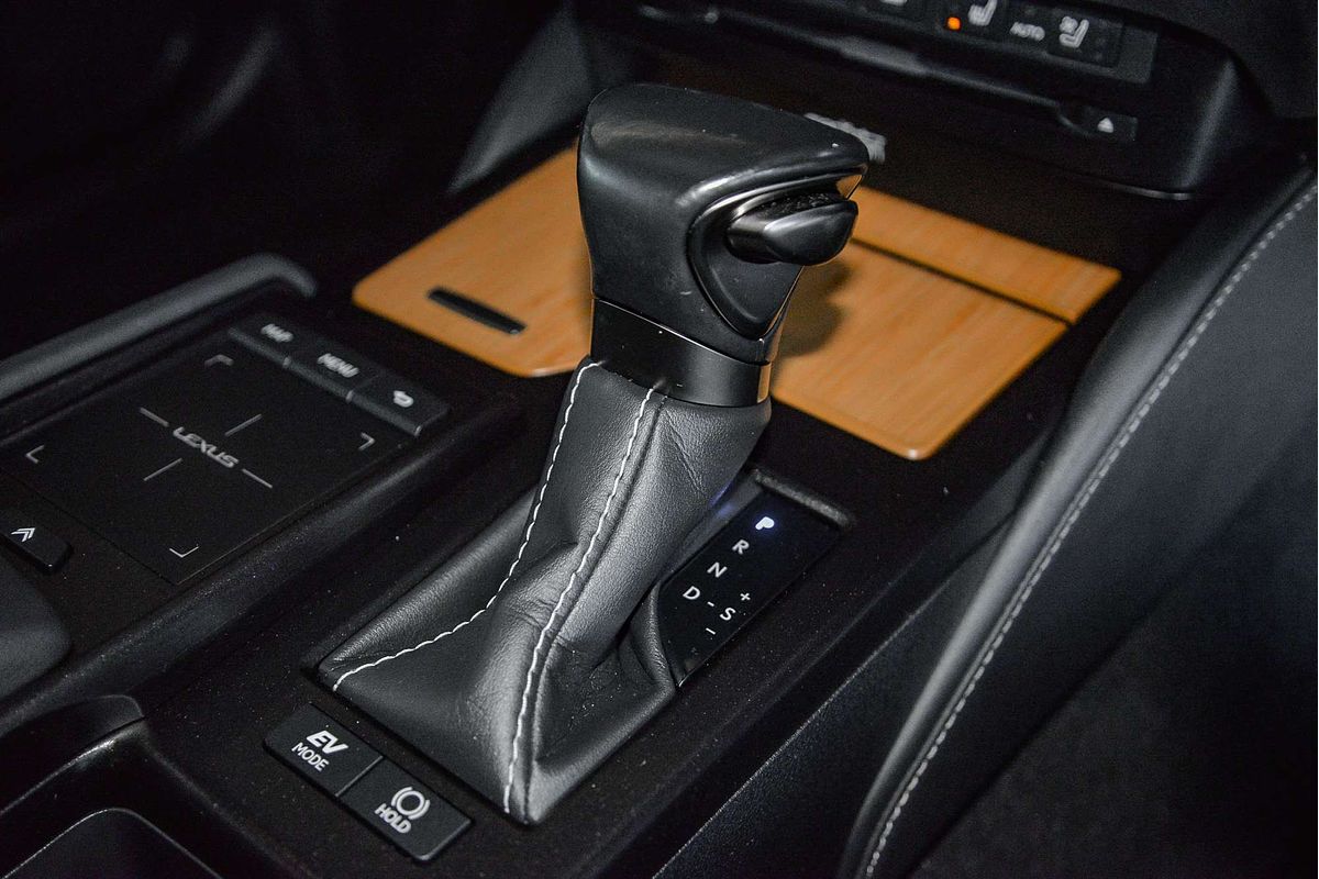 2021 Lexus ES ES300h Sports Luxury AXZH10R