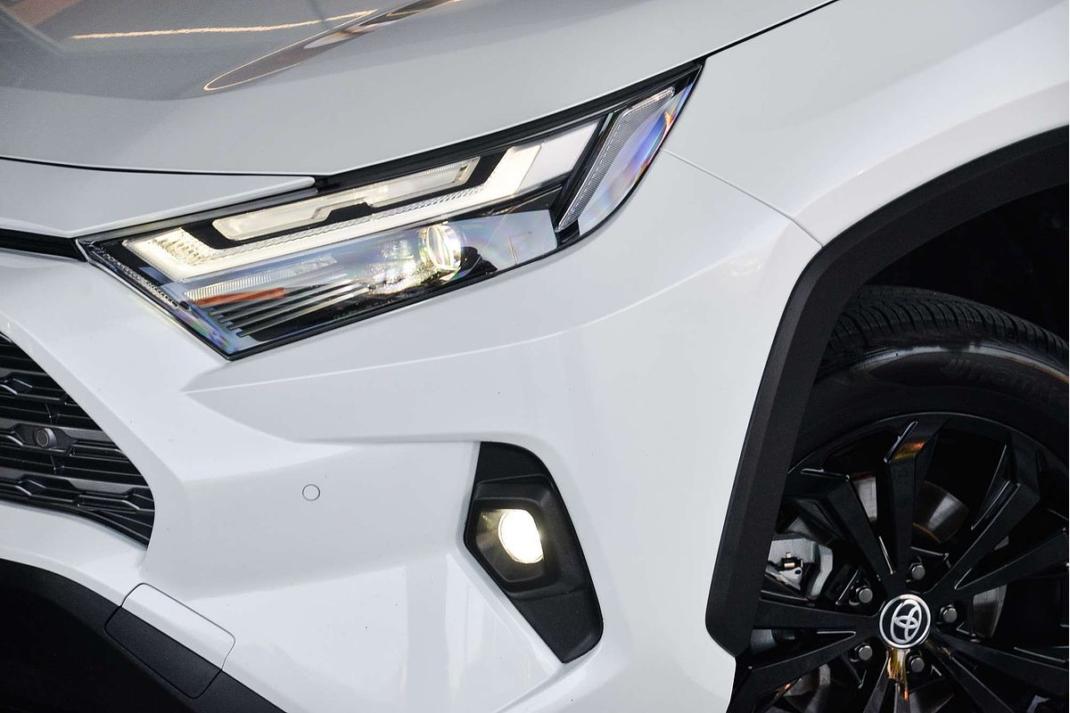 2022 Toyota RAV4 Cruiser AXAH54R