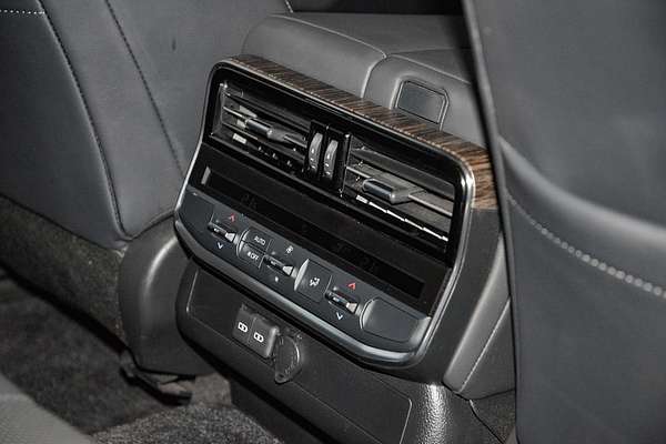2022 Toyota Landcruiser VX FJA300R