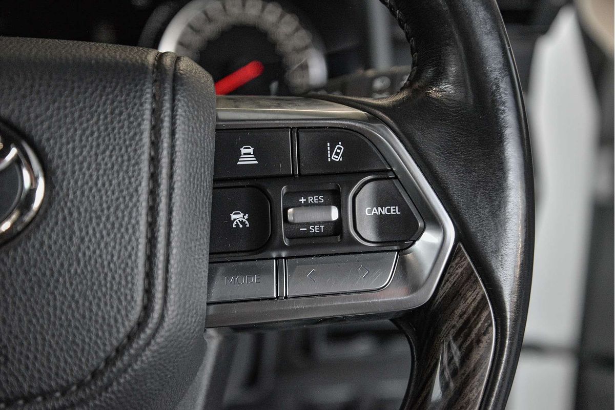 2022 Toyota Landcruiser VX FJA300R