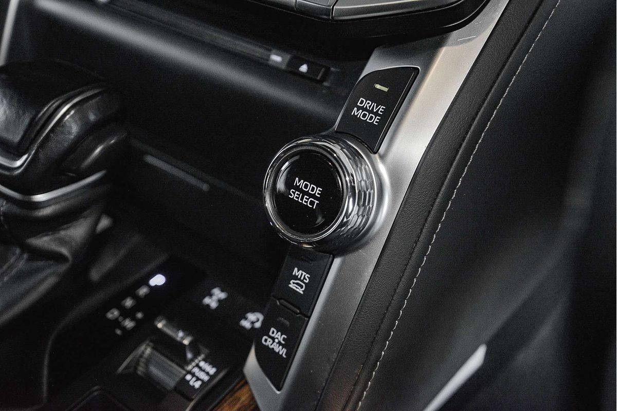 2022 Toyota Landcruiser VX FJA300R