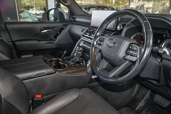 2022 Toyota Landcruiser VX FJA300R