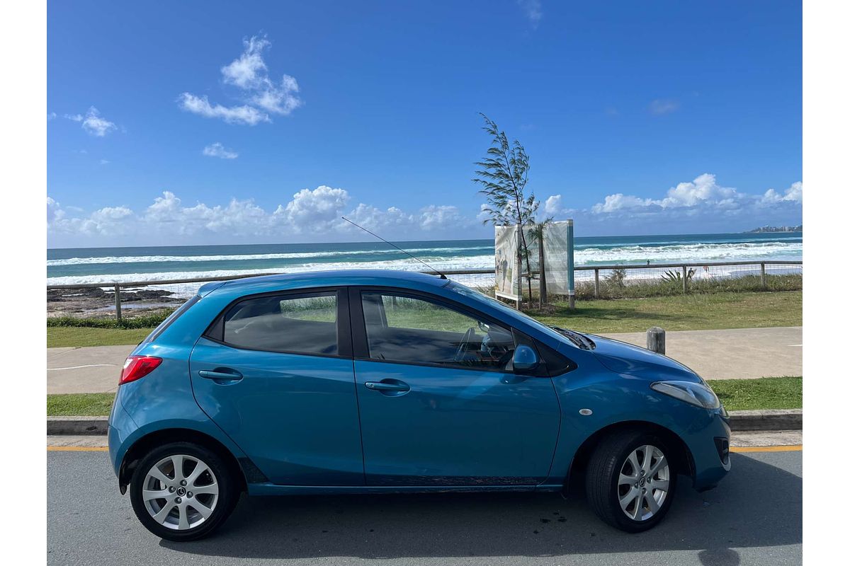 2014 Mazda 2 Neo Sport DE Series 2