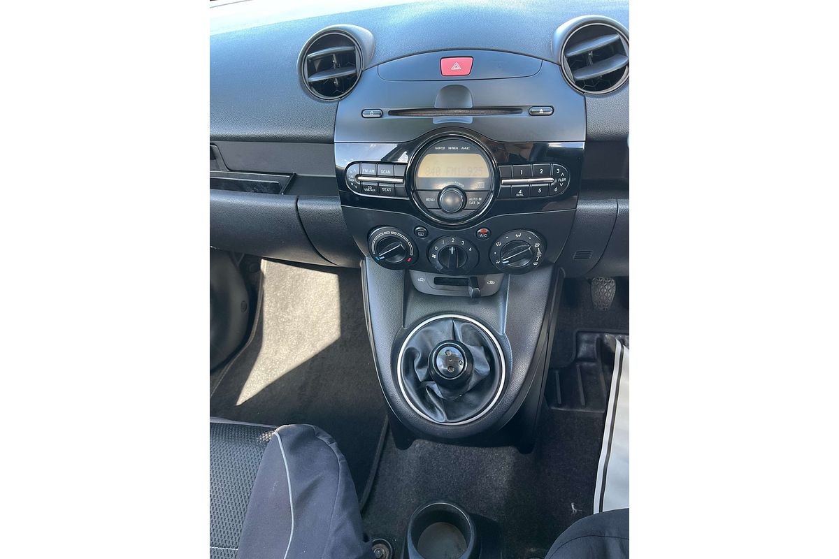 2014 Mazda 2 Neo Sport DE Series 2