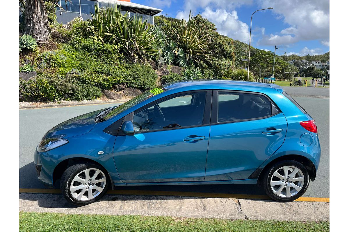 2014 Mazda 2 Neo Sport DE Series 2