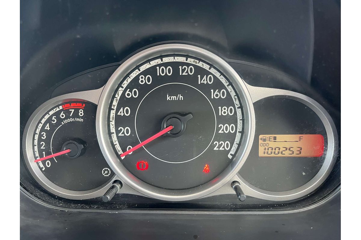 2014 Mazda 2 Neo Sport DE Series 2