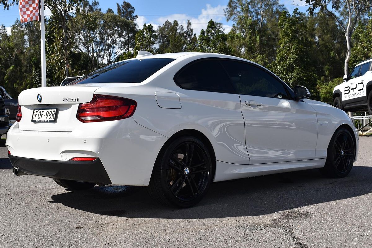 2020 BMW 2 Series 220i M Sport F22 LCI