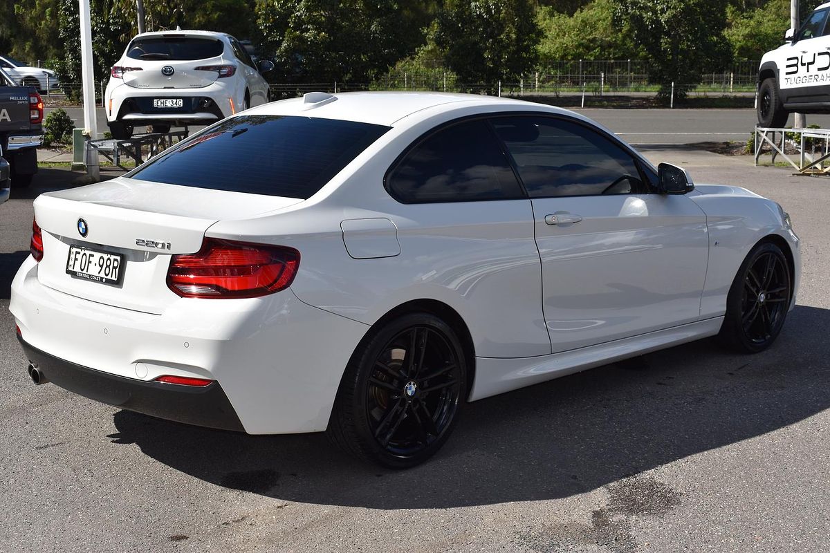 2020 BMW 2 Series 220i M Sport F22 LCI