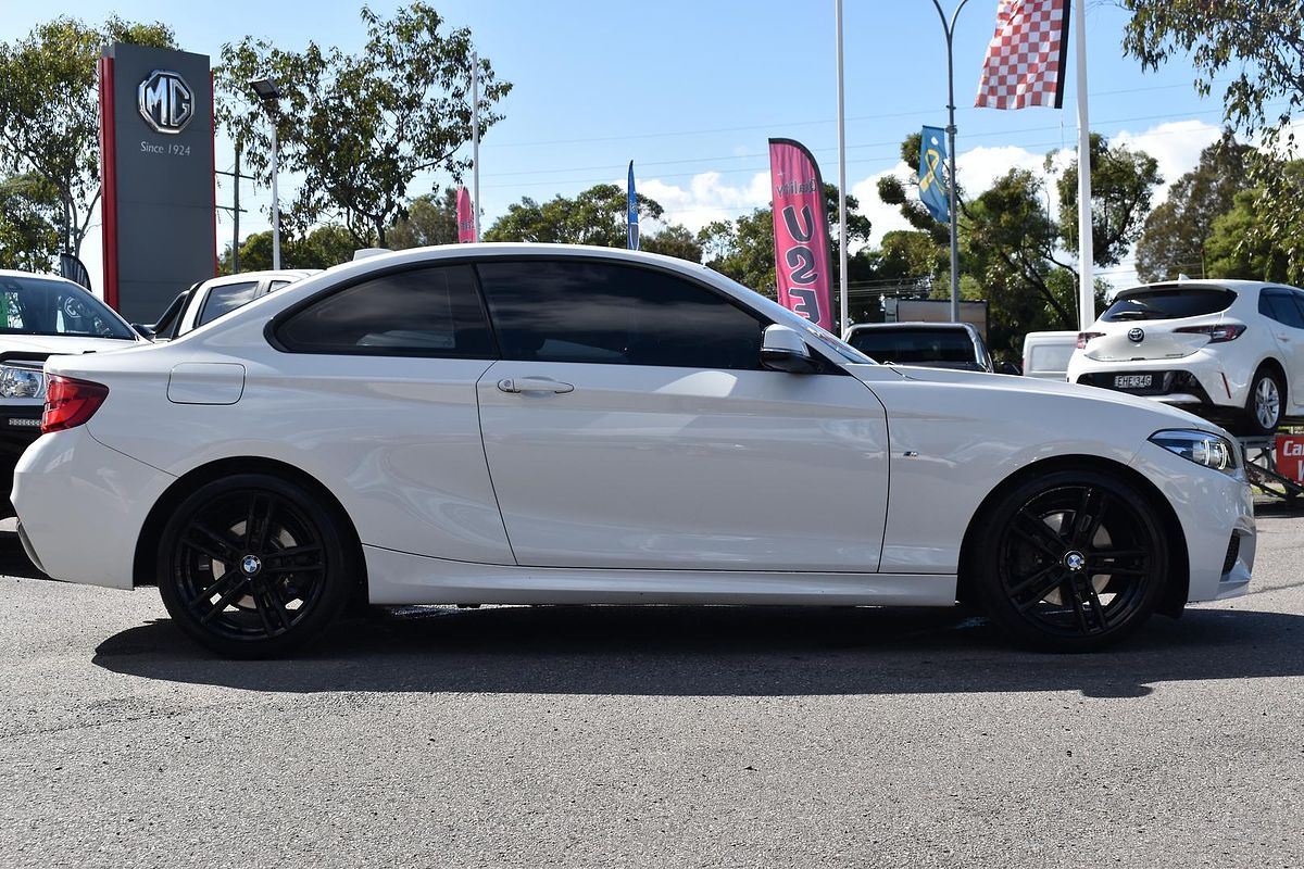 2020 BMW 2 Series 220i M Sport F22 LCI