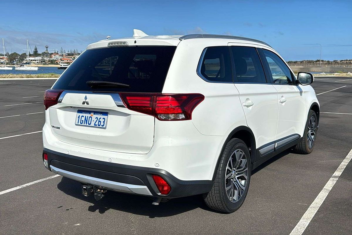 2017 Mitsubishi Outlander LS ZK