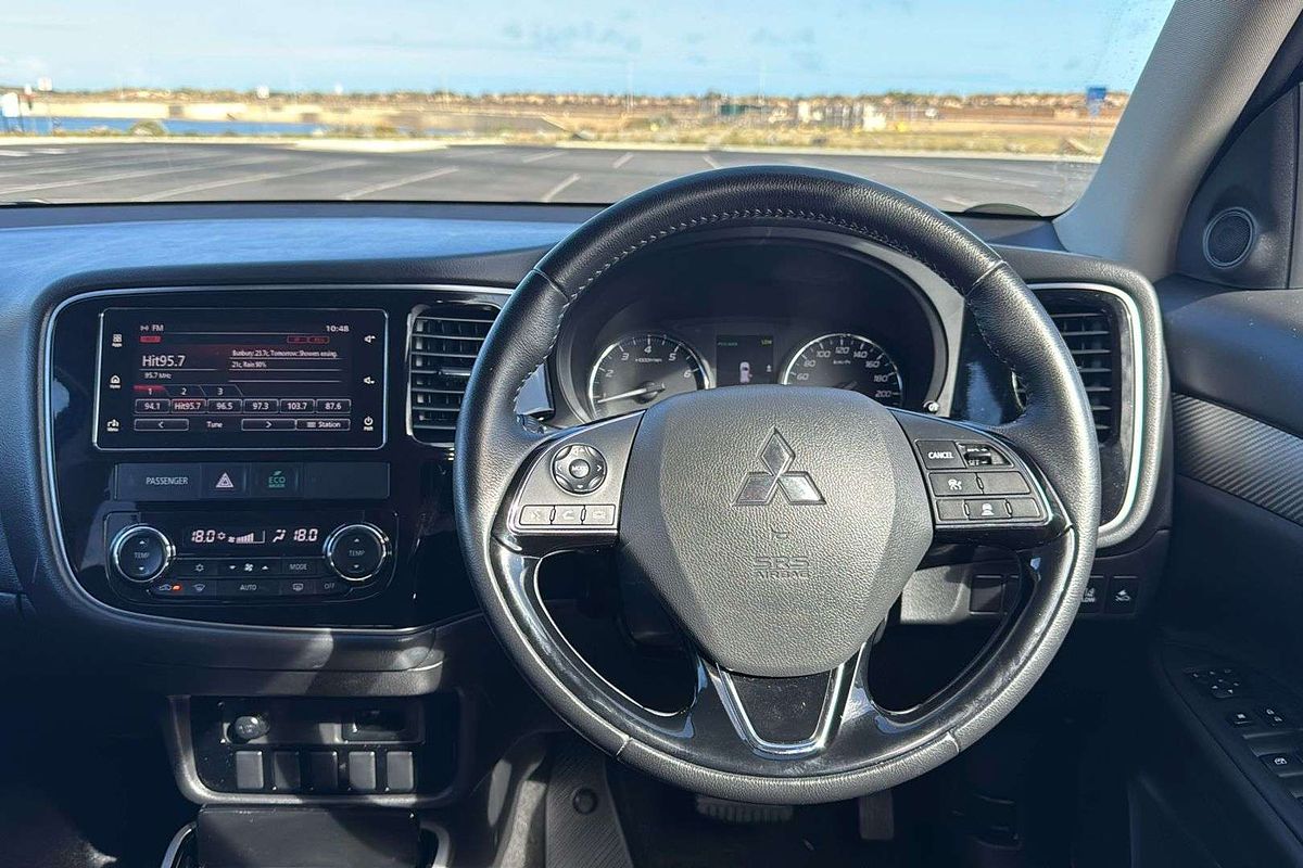 2017 Mitsubishi Outlander LS ZK