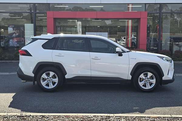 2021 Toyota RAV4 GX AXAH52R