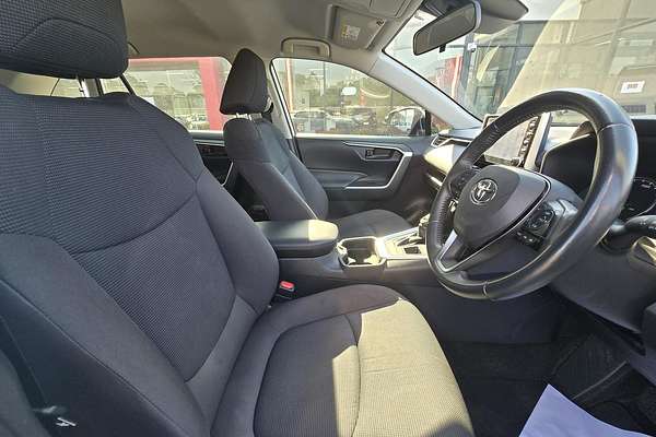 2021 Toyota RAV4 GX AXAH52R