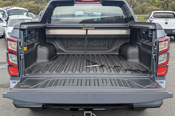 2025 Isuzu D-MAX X-TERRAIN 4X4