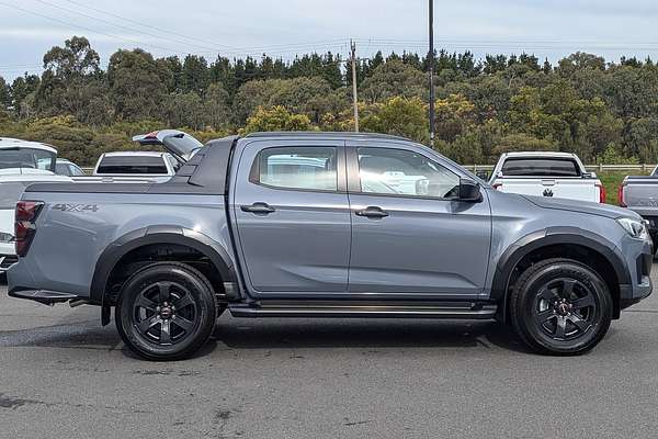 2025 Isuzu D-MAX X-TERRAIN 4X4