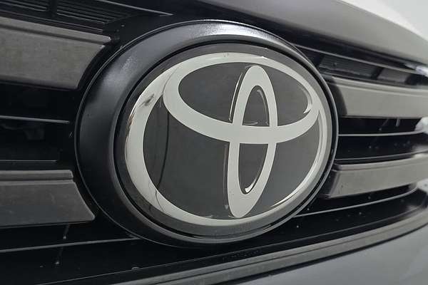 2022 Toyota Hilux Workmate TGN121R Rear Wheel Drive