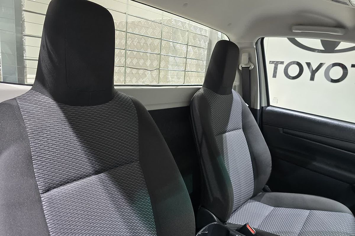 2022 Toyota Hilux Workmate TGN121R Rear Wheel Drive