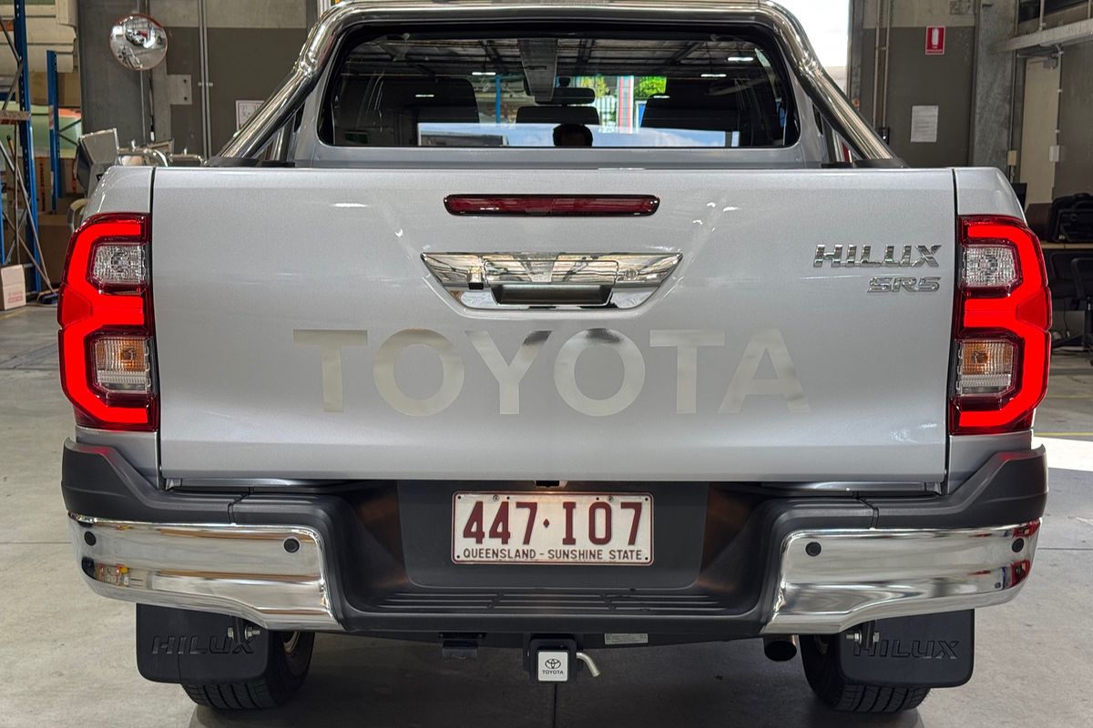 2023 Toyota Hilux SR5 GUN126R