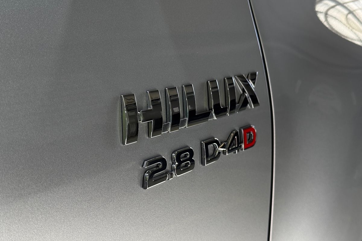 2023 Toyota Hilux SR5 GUN126R