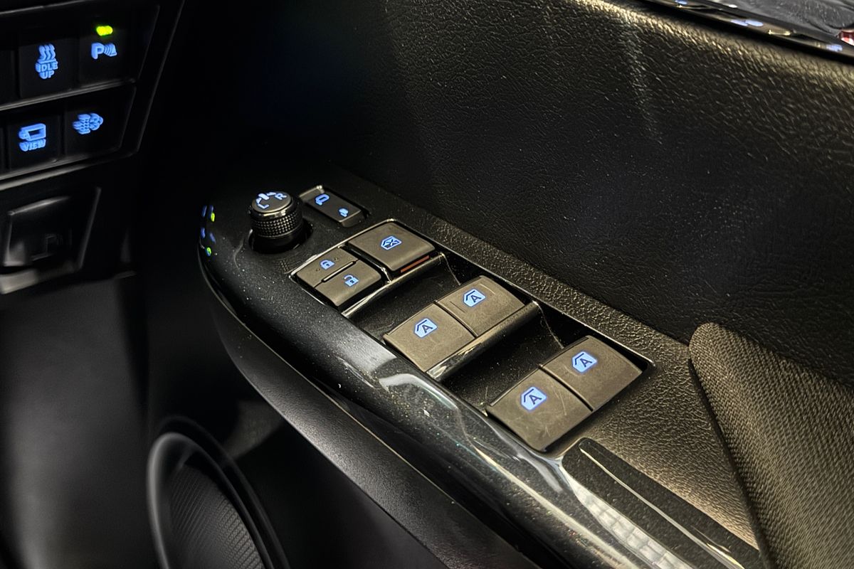 2023 Toyota Hilux SR5 GUN126R