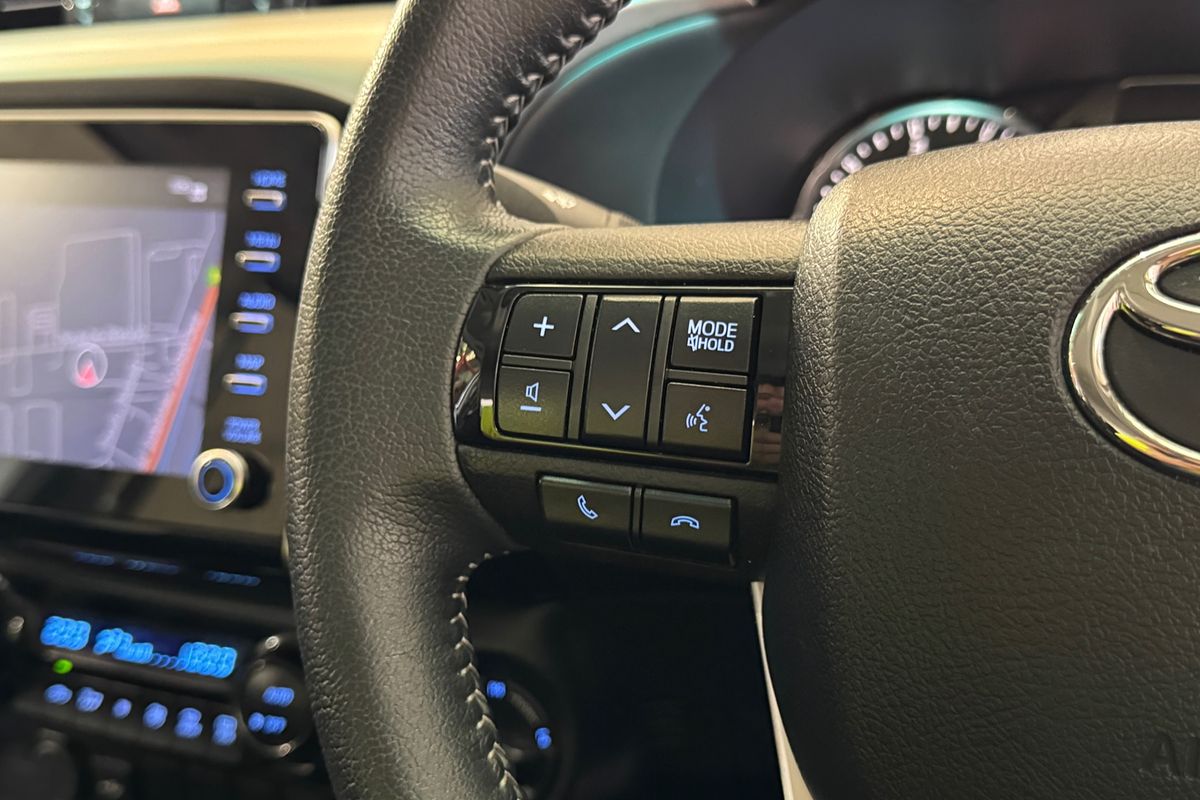 2023 Toyota Hilux SR5 GUN126R