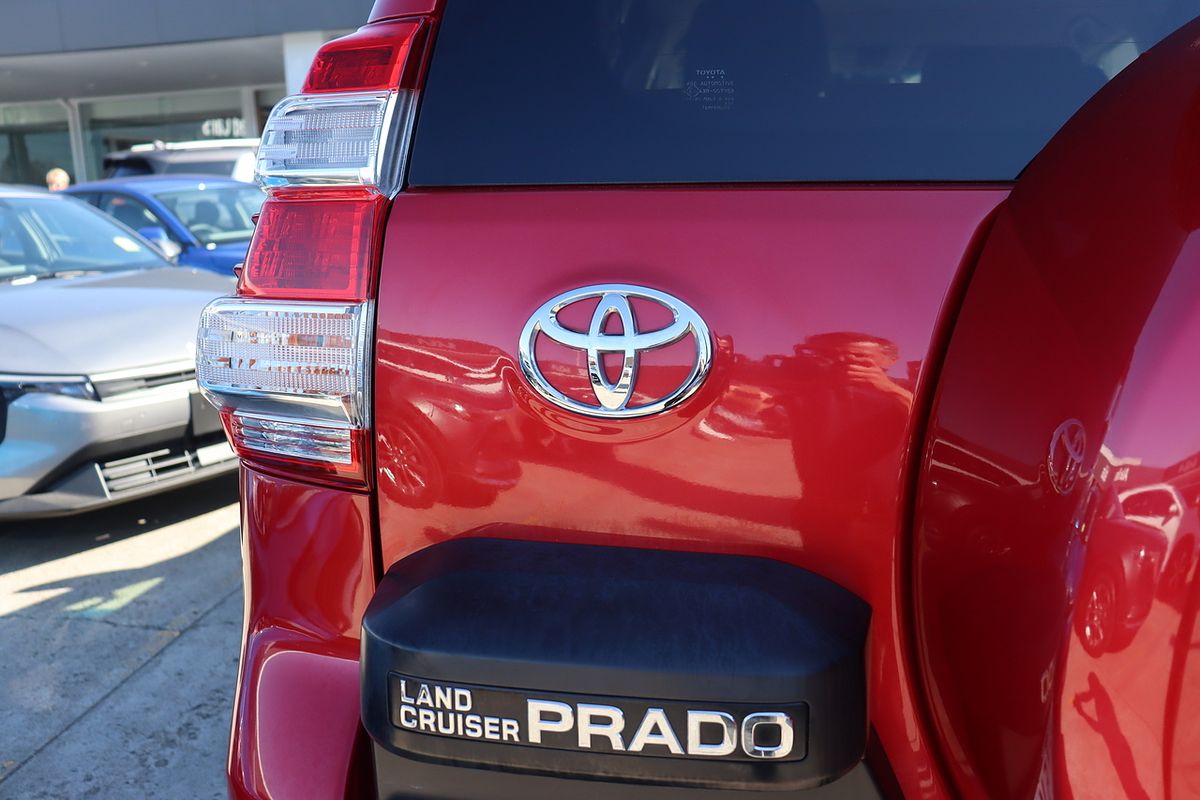 2017 Toyota Landcruiser Prado VX GDJ150R