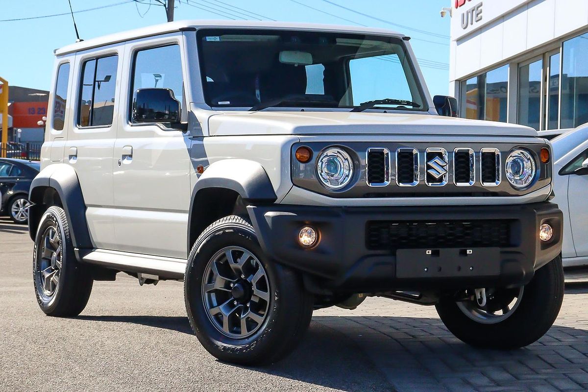 2025 Suzuki Jimny