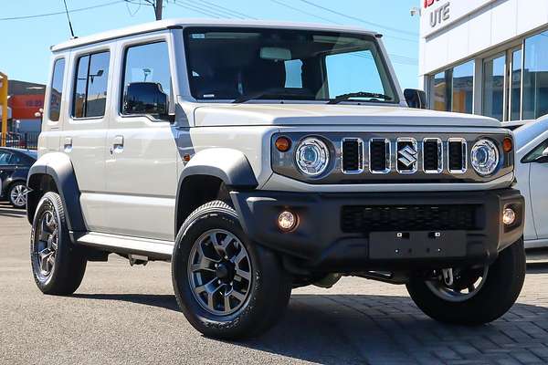 2025 Suzuki Jimny