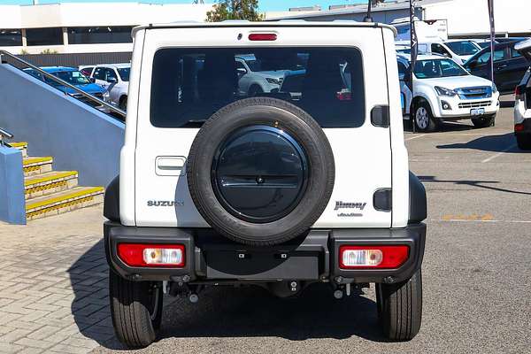2025 Suzuki Jimny