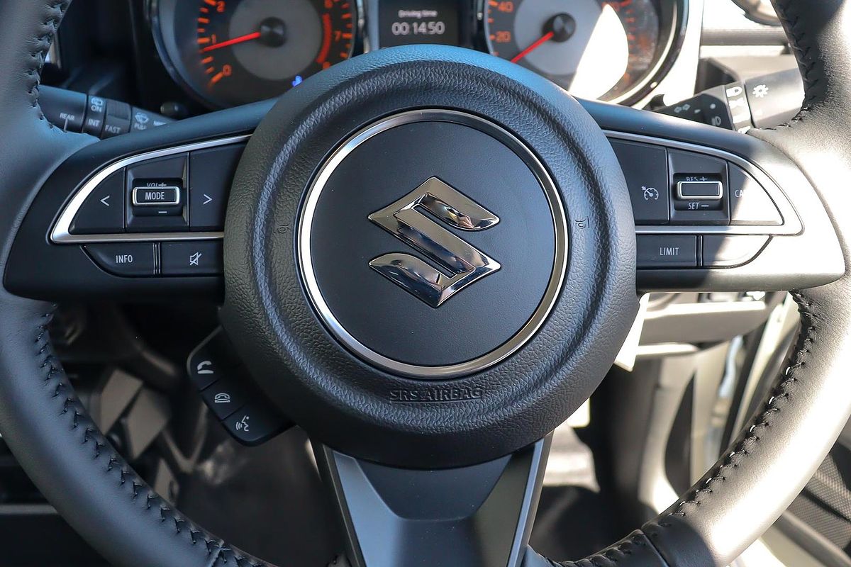 2025 Suzuki Jimny