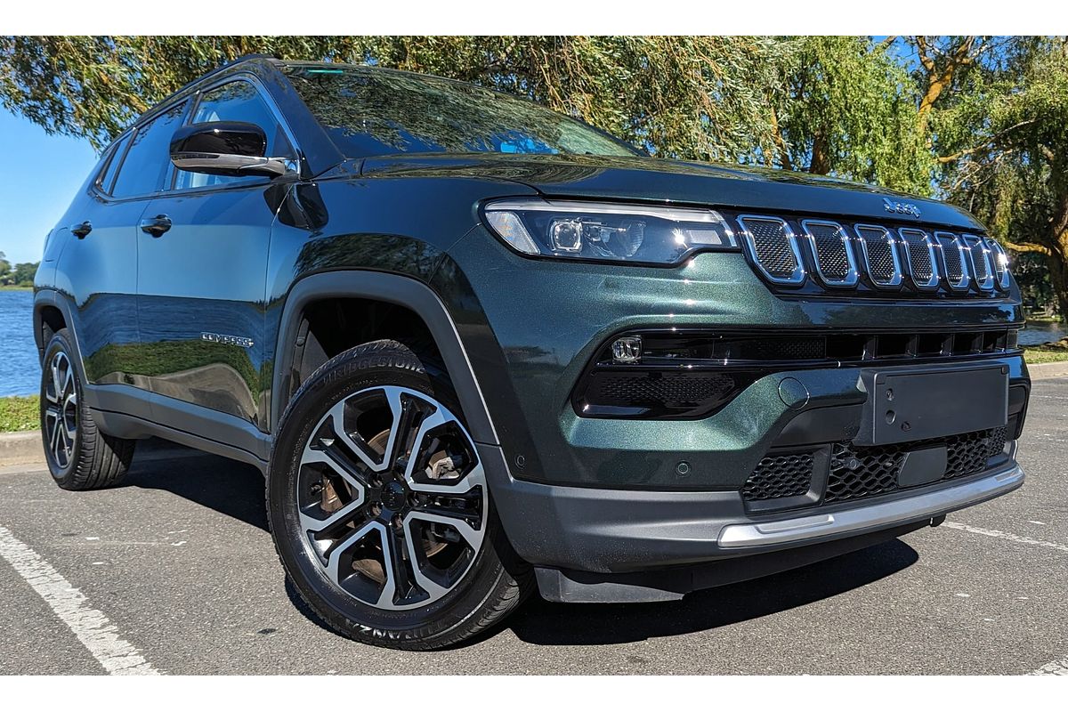 2023 Jeep Compass Limited M6