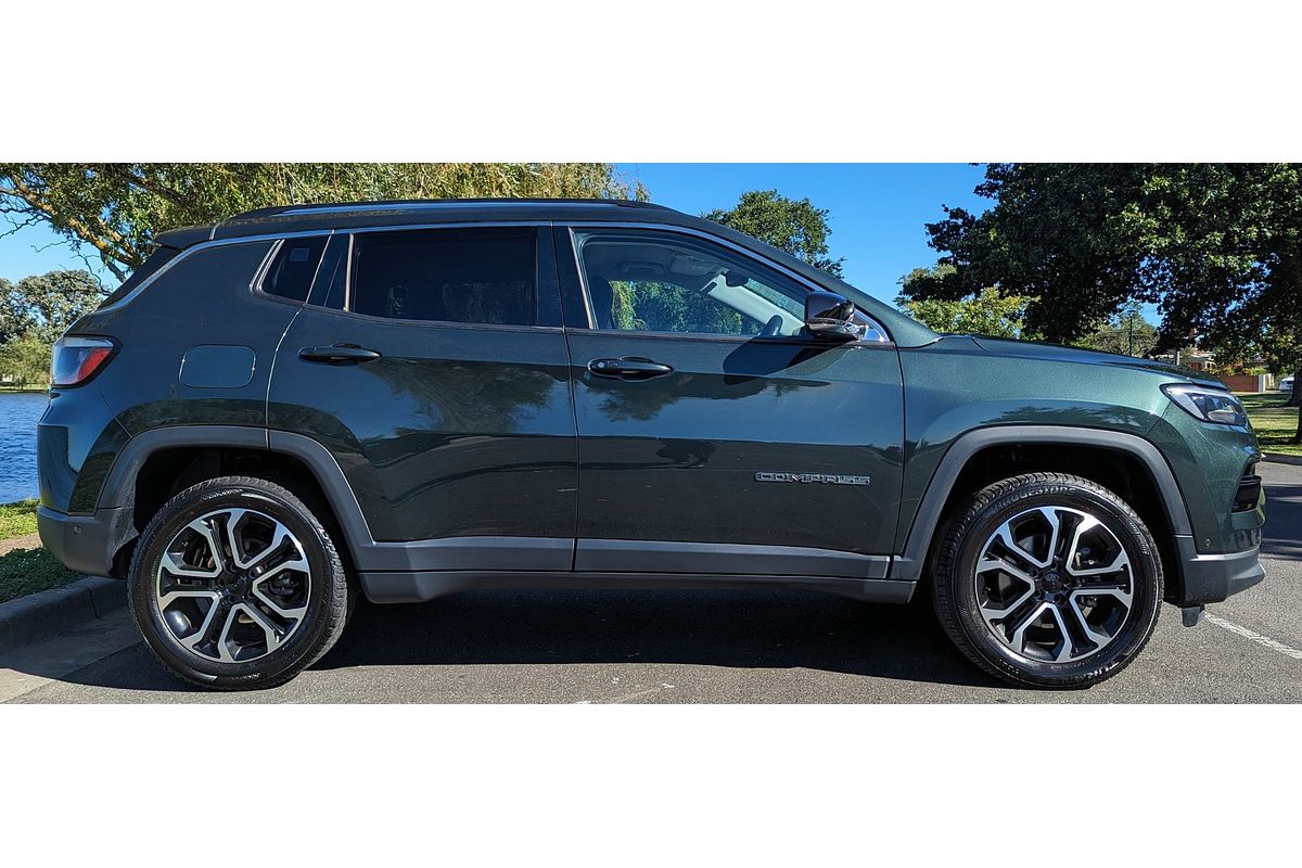 2023 Jeep Compass Limited M6