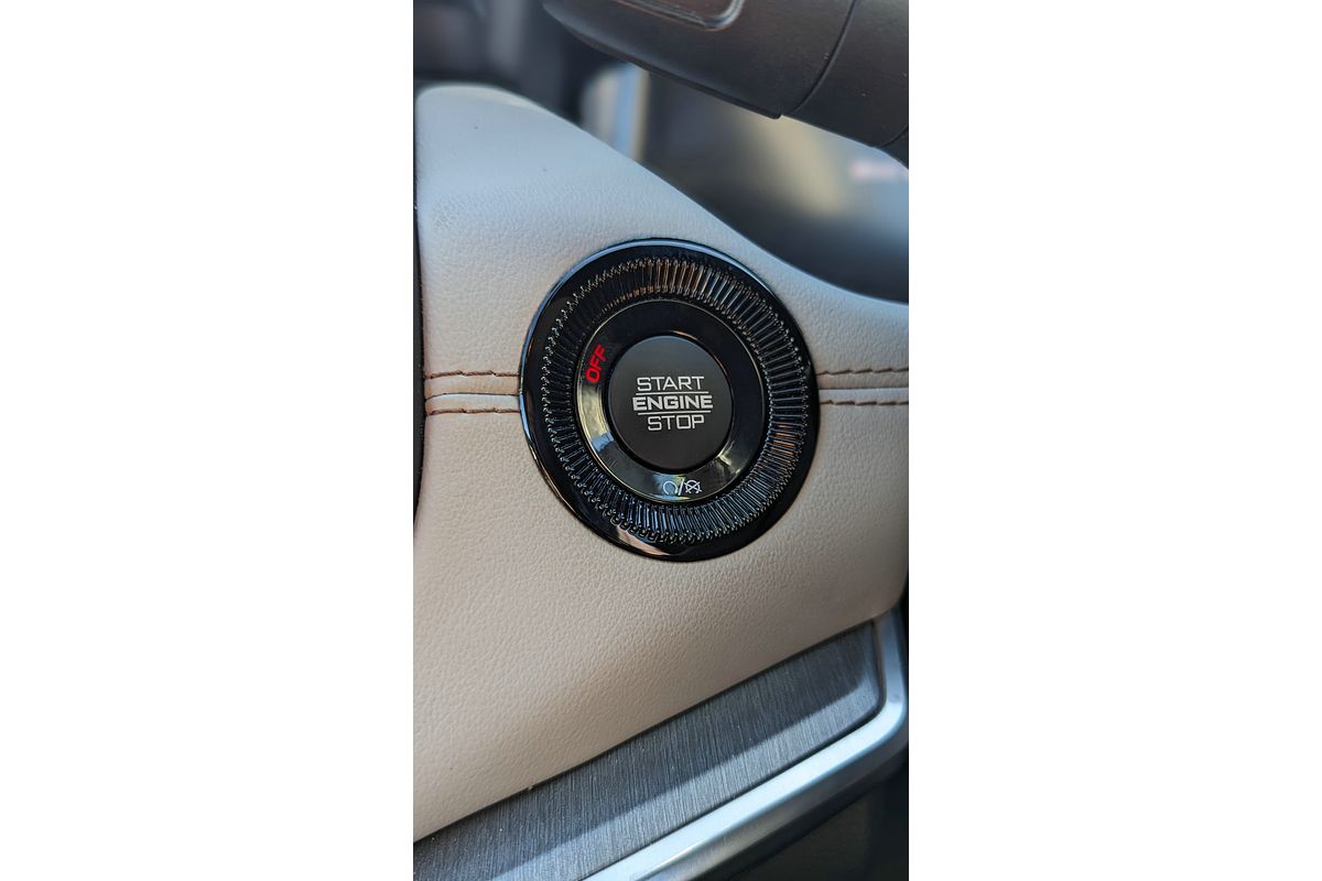 2023 Jeep Compass Limited M6
