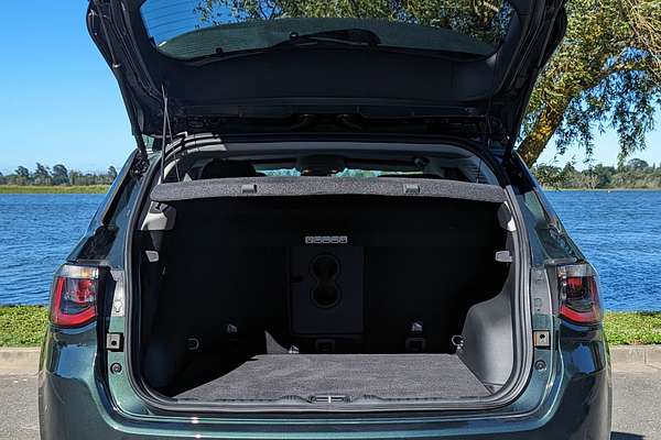2023 Jeep Compass Limited M6