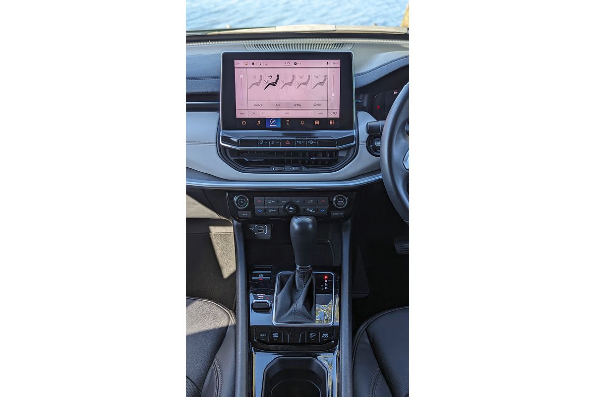 2023 Jeep Compass Limited M6