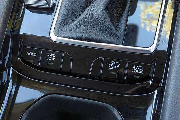 2023 Jeep Compass Limited M6