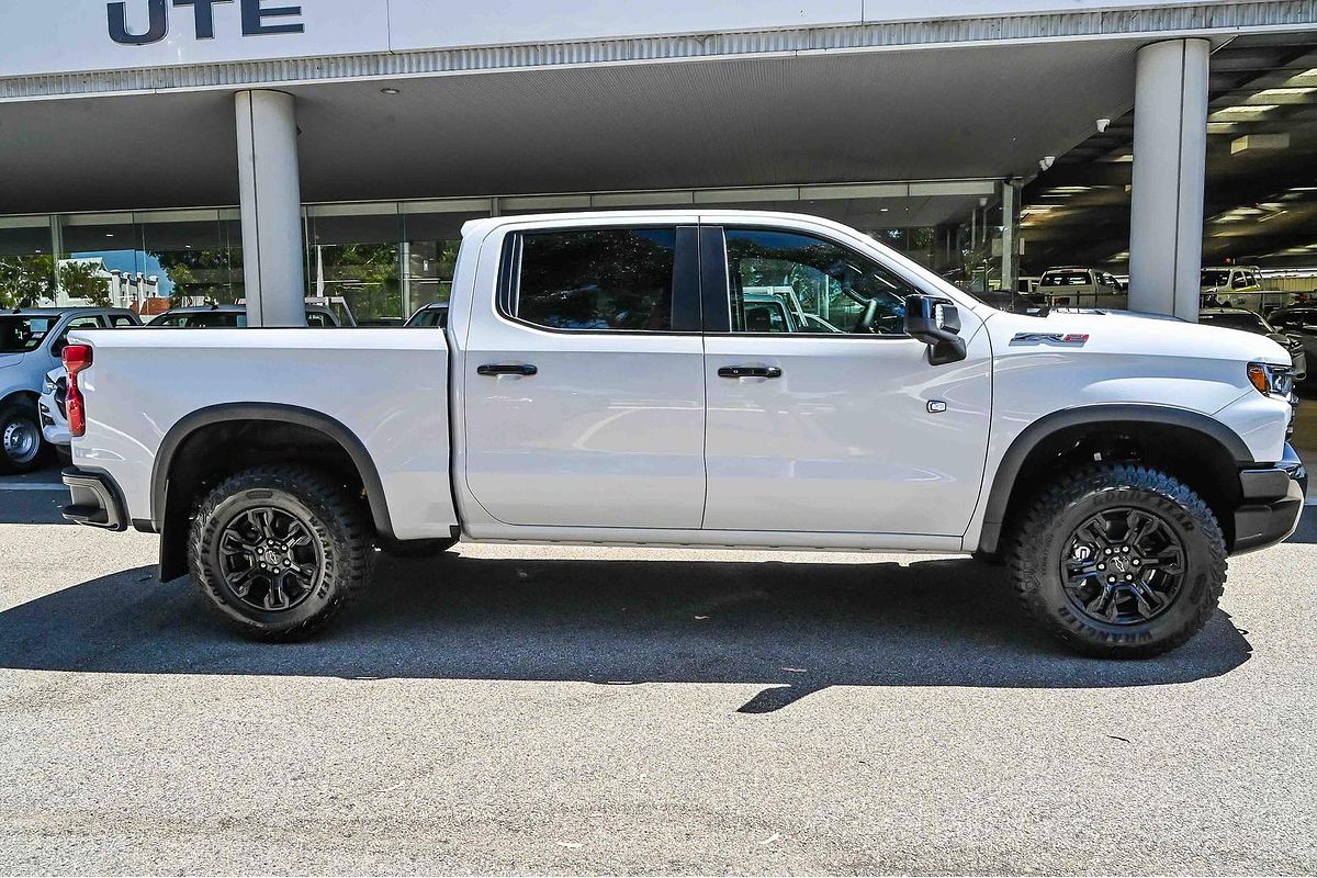 2025 Chevrolet Silverado 1500 ZR2 W/Tech Pack T1 4X4