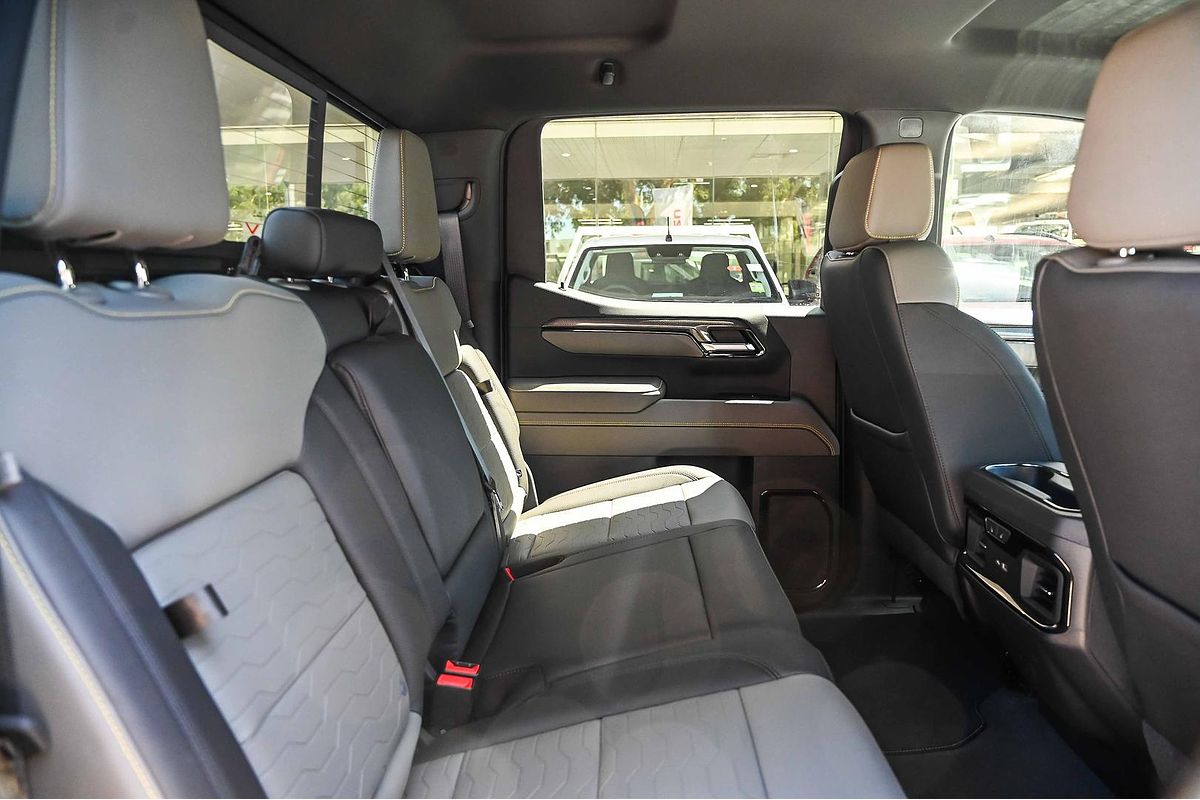 2025 Chevrolet Silverado 1500 ZR2 W/Tech Pack T1 4X4