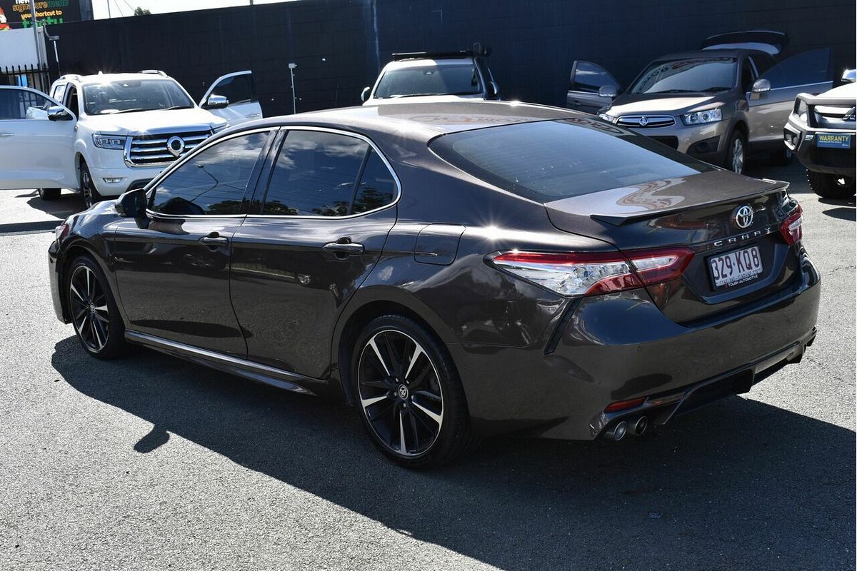 2020 Toyota Camry SX GSV70R